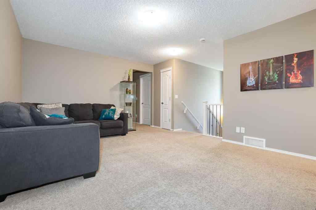 MLS® A2250334 - 44 Nolancrest Green NW in Nolan Hill Calgary, Residential