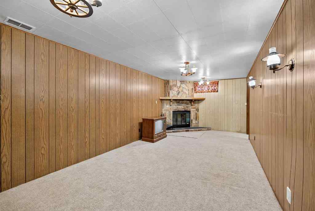 MLS® A2250340 - 3012 30 Avenue SE in Dover Calgary, Residential