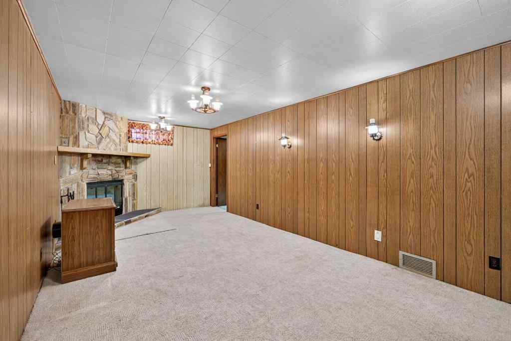 MLS® A2250340 - 3012 30 Avenue SE in Dover Calgary, Residential
