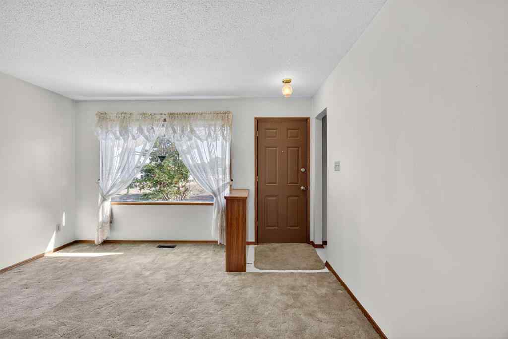 MLS® A2250340 - 3012 30 Avenue SE in Dover Calgary, Residential