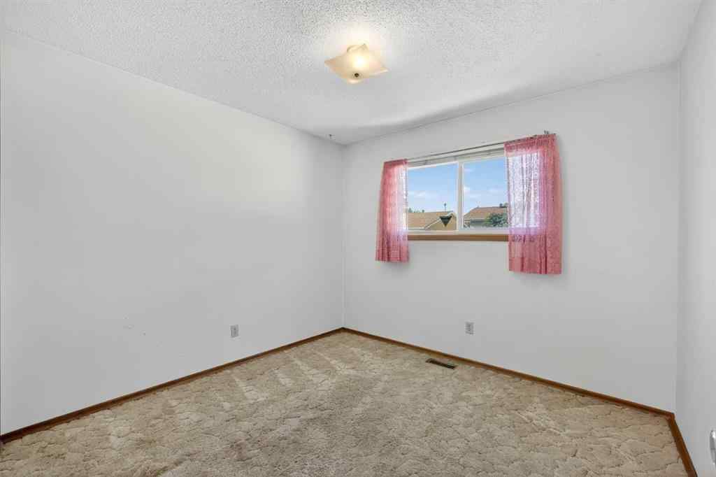 MLS® A2250340 - 3012 30 Avenue SE in Dover Calgary, Residential