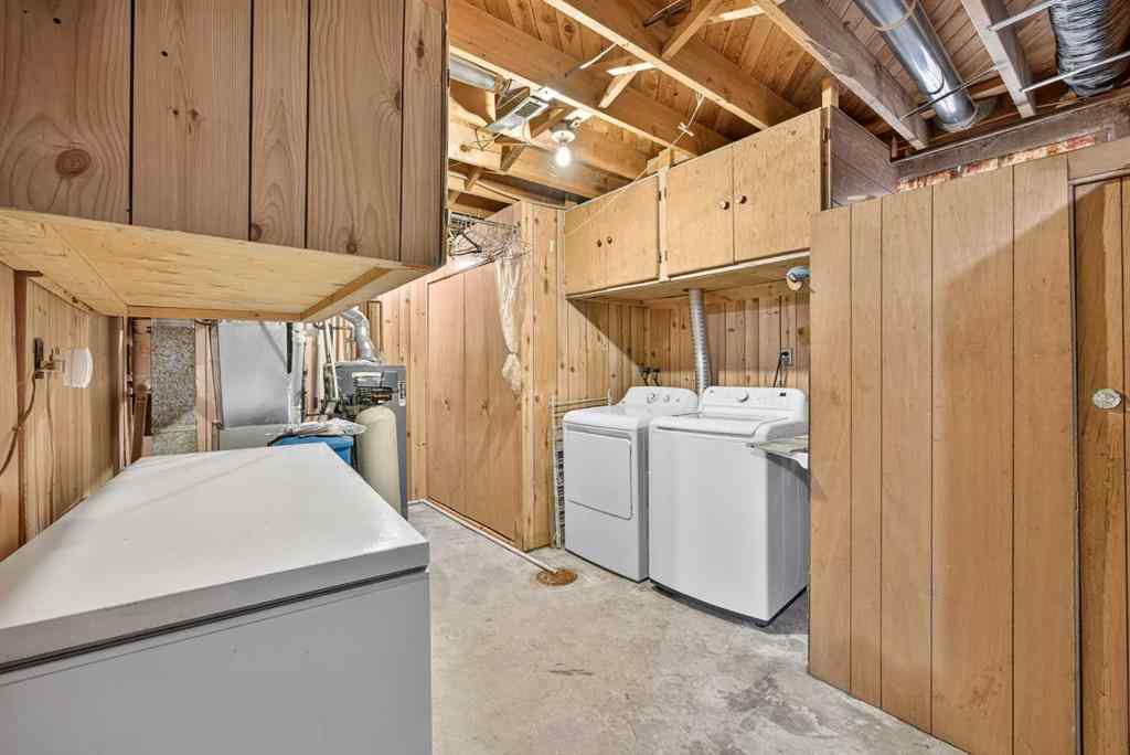 MLS® A2250340 - 3012 30 Avenue SE in Dover Calgary, Residential