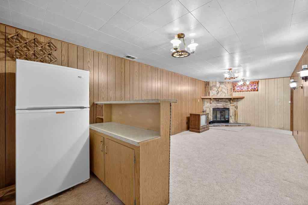 MLS® A2250340 - 3012 30 Avenue SE in Dover Calgary, Residential
