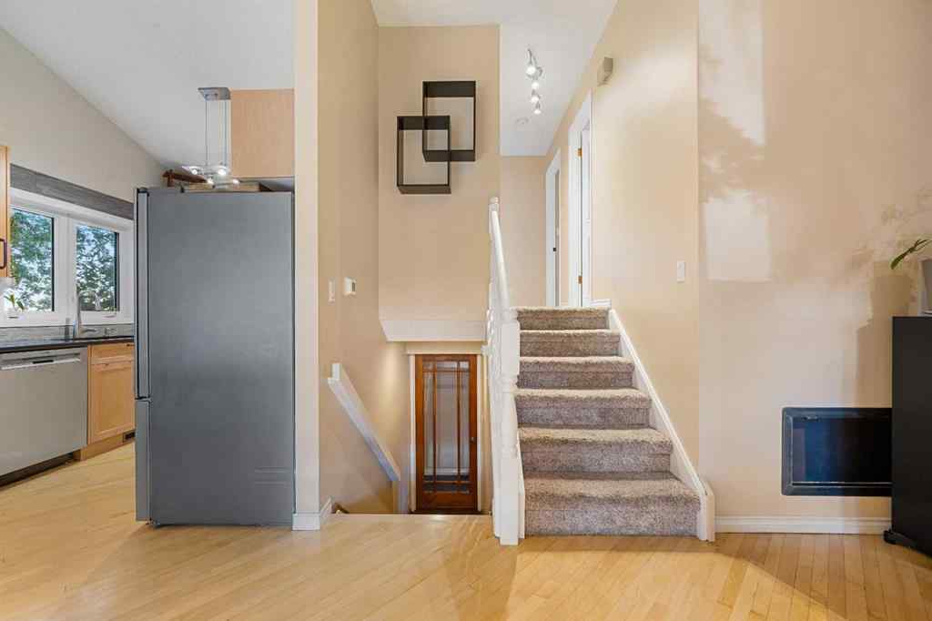 MLS® A2250350 - 51 Bearberry Bay NW in Beddington Heights Calgary, Residential