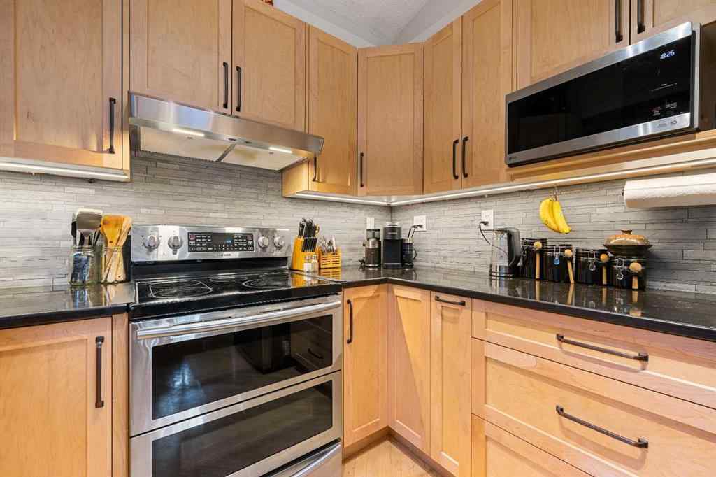 MLS® A2250350 - 51 Bearberry Bay NW in Beddington Heights Calgary, Residential