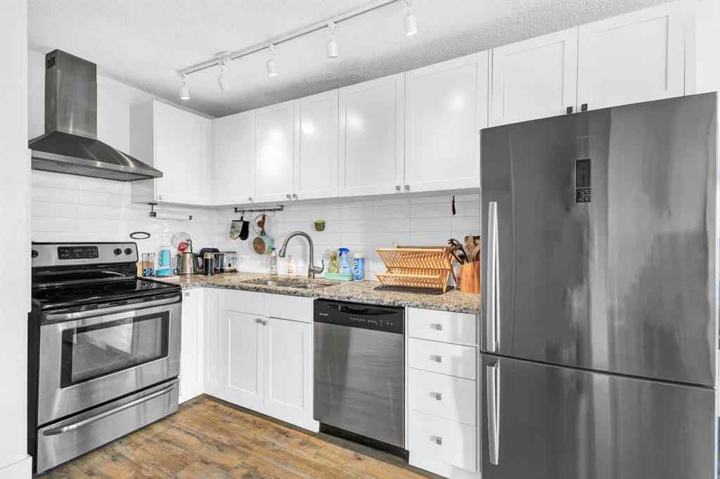 MLS® A2250353 - Unit #304 2130 17 Street SW in Bankview Calgary, Residential