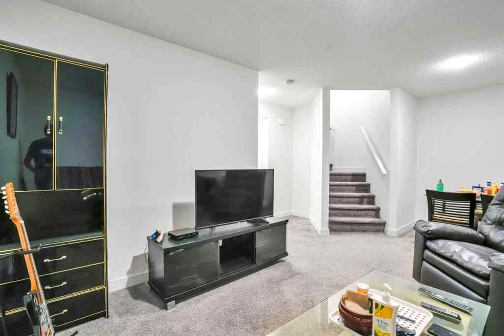 MLS® A2250358 - 426 Belmont Avenue SW in Belmont Calgary, Residential