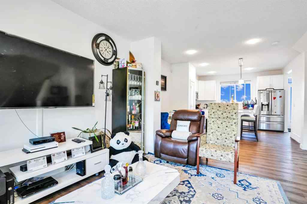 MLS® A2250358 - 426 Belmont Avenue SW in Belmont Calgary, Residential