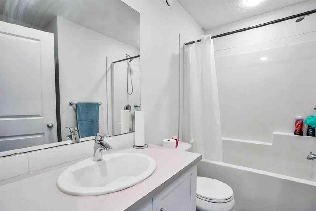 MLS® A2250358 - 426 Belmont Avenue SW in Belmont Calgary, Residential