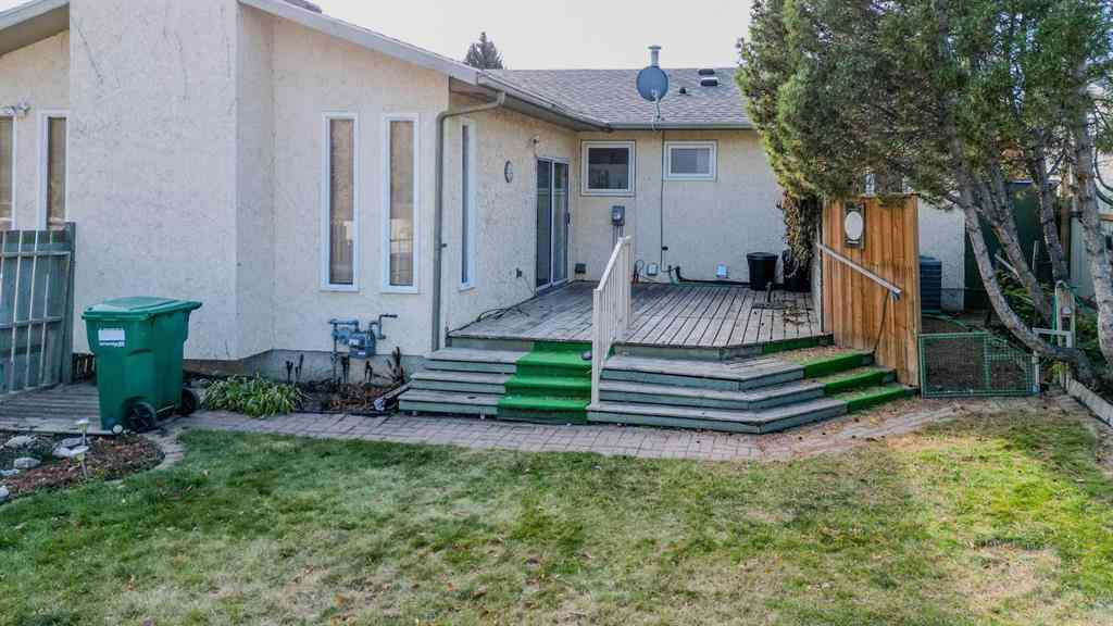 MLS® A2250360 - 2717 10A Avenue N in Park Meadows Lethbridge, Residential