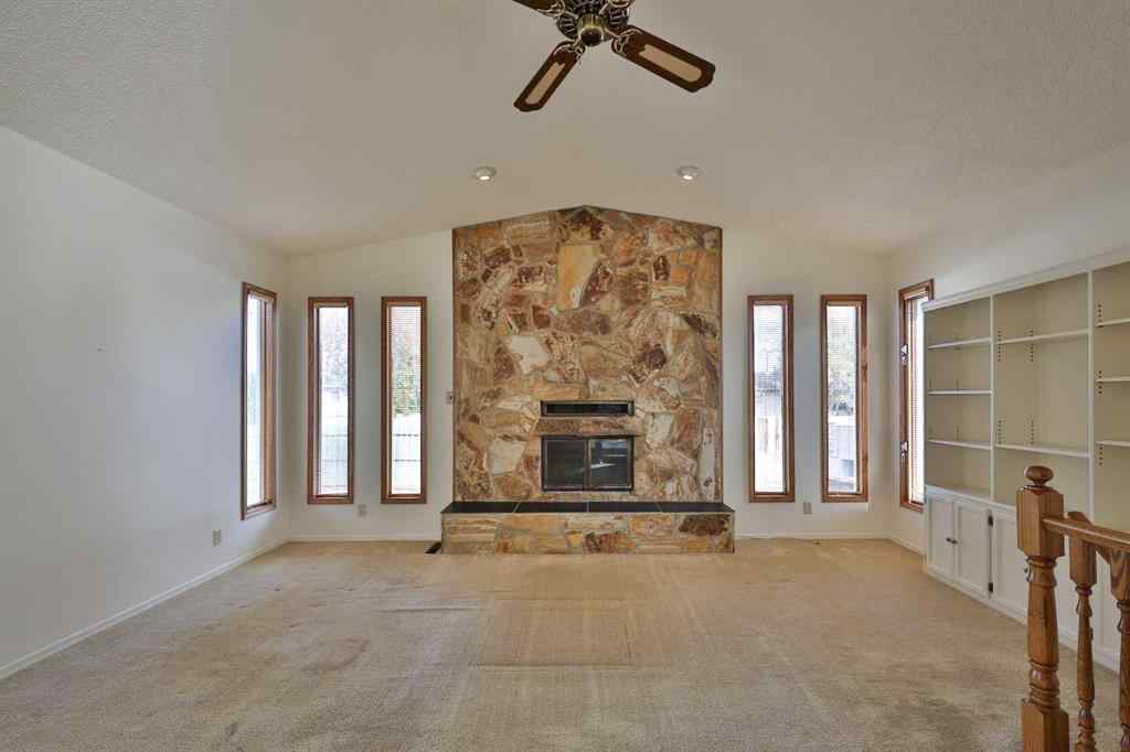 MLS® A2250360 - 2717 10A Avenue N in Park Meadows Lethbridge, Residential