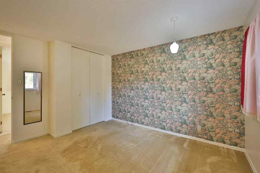 MLS® A2250360 - 2717 10A Avenue N in Park Meadows Lethbridge, Residential