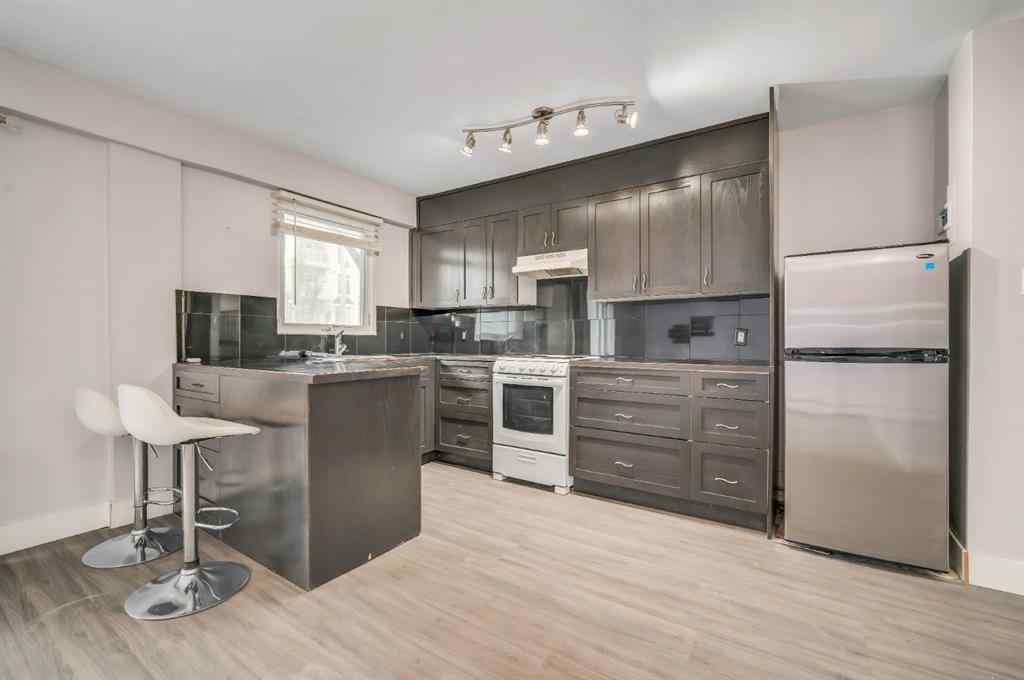 MLS® A2250361 - Unit #201 1027 12 Avenue SW in Beltline Calgary, Residential