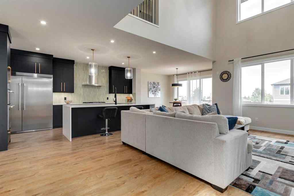 MLS® A2250369 - 36 Aspen Woods Park SW in Aspen Woods Calgary, Residential