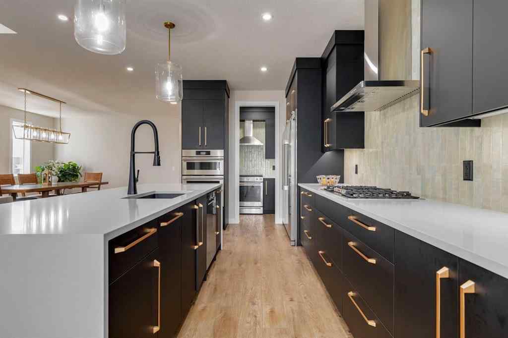 MLS® A2250369 - 36 Aspen Woods Park SW in Aspen Woods Calgary, Residential
