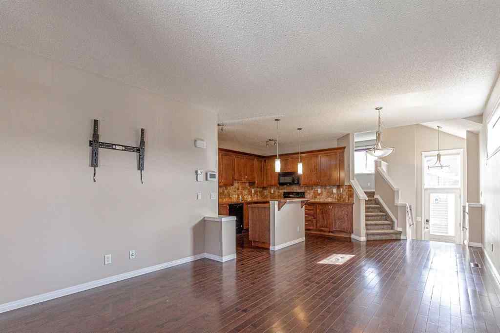 MLS® A2250374 - 312 New Brighton Landing SE in New Brighton Calgary, Residential