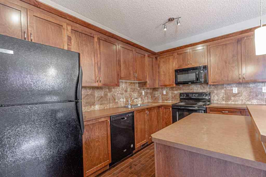 MLS® A2250374 - 312 New Brighton Landing SE in New Brighton Calgary, Residential