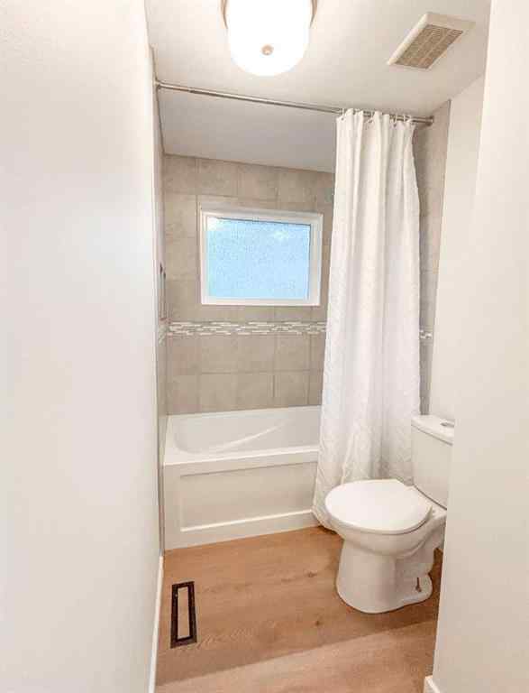 MLS® A2250378 - 12 Oakbury Place SW in Oakridge Calgary, Residential