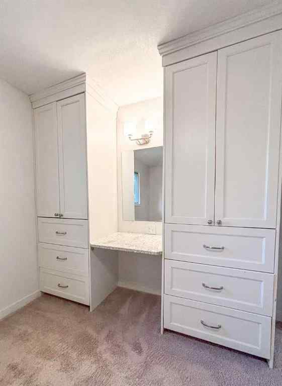 MLS® A2250378 - 12 Oakbury Place SW in Oakridge Calgary, Residential