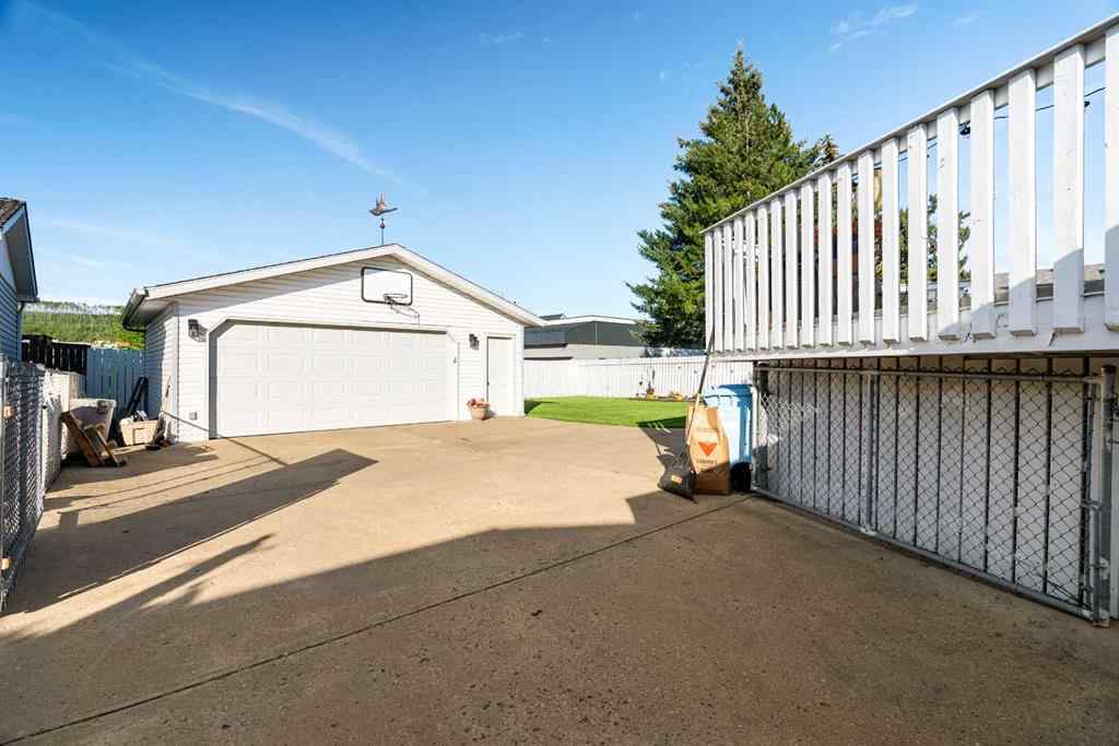 MLS® A2250382 - 9 Bennett Crescent  in Downtown Fort McMurray, Residential