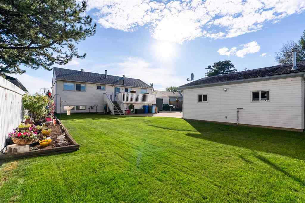 MLS® A2250382 - 9 Bennett Crescent  in Downtown Fort McMurray, Residential