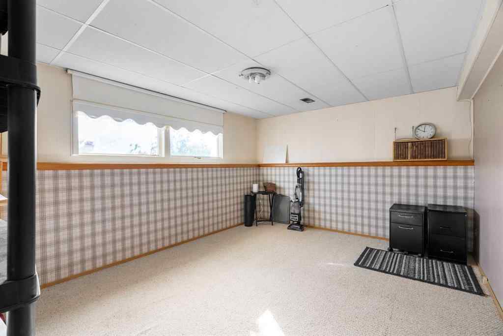 MLS® A2250382 - 9 Bennett Crescent  in Downtown Fort McMurray, Residential