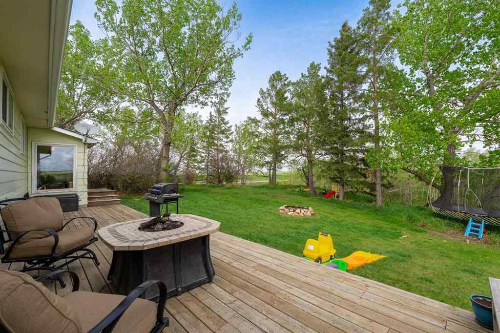 MLS® A2250390 - 263077 Twp Rd 304   in NONE Rural Kneehill County, Residential