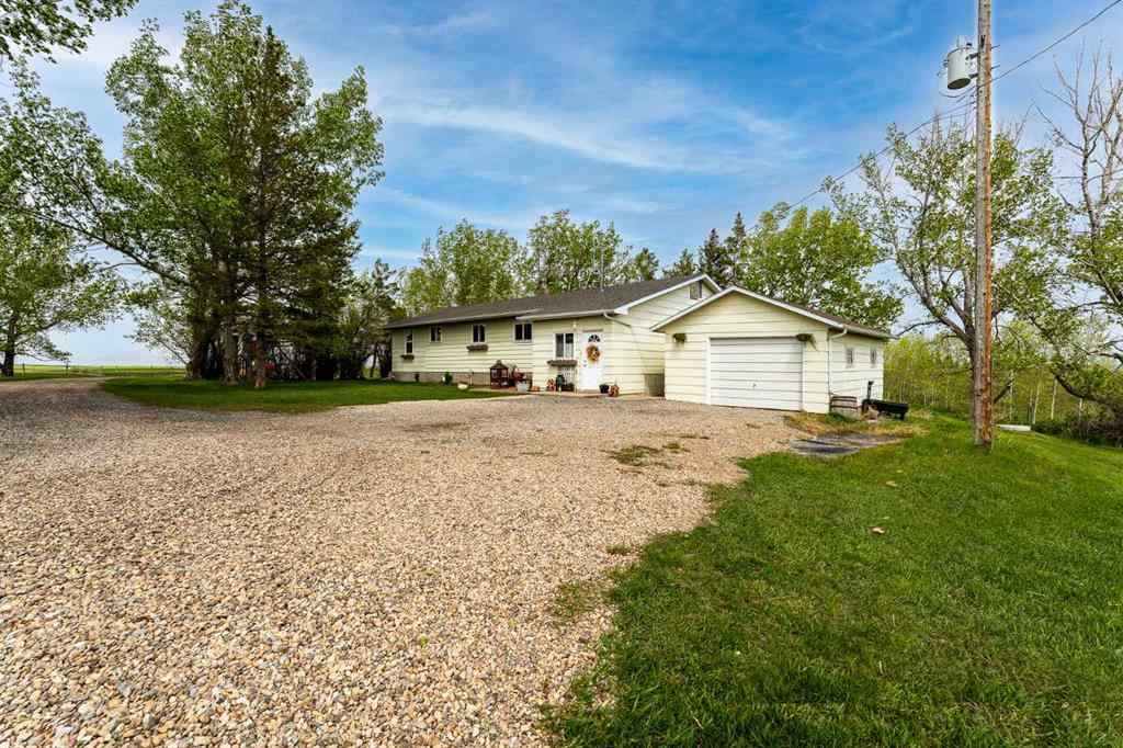 MLS® A2250390 - 263077 Twp Rd 304   in NONE Rural Kneehill County, Residential