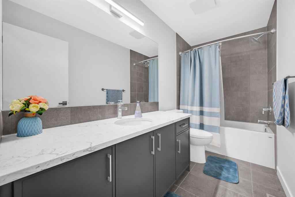 MLS® A2250393 - 945 Midtown Avenue SW in Midtown Airdrie, Residential