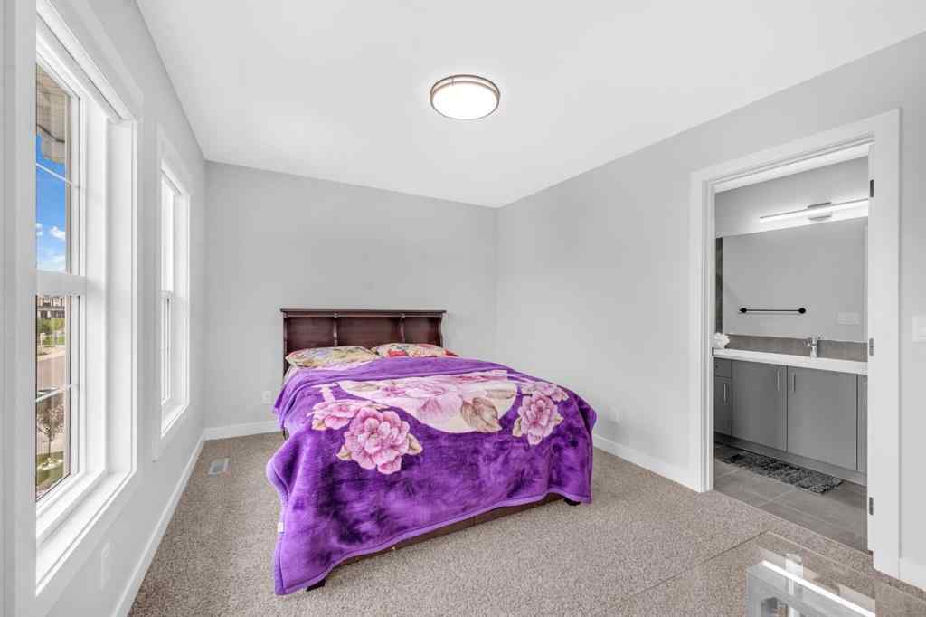 MLS® A2250393 - 945 Midtown Avenue SW in Midtown Airdrie, Residential