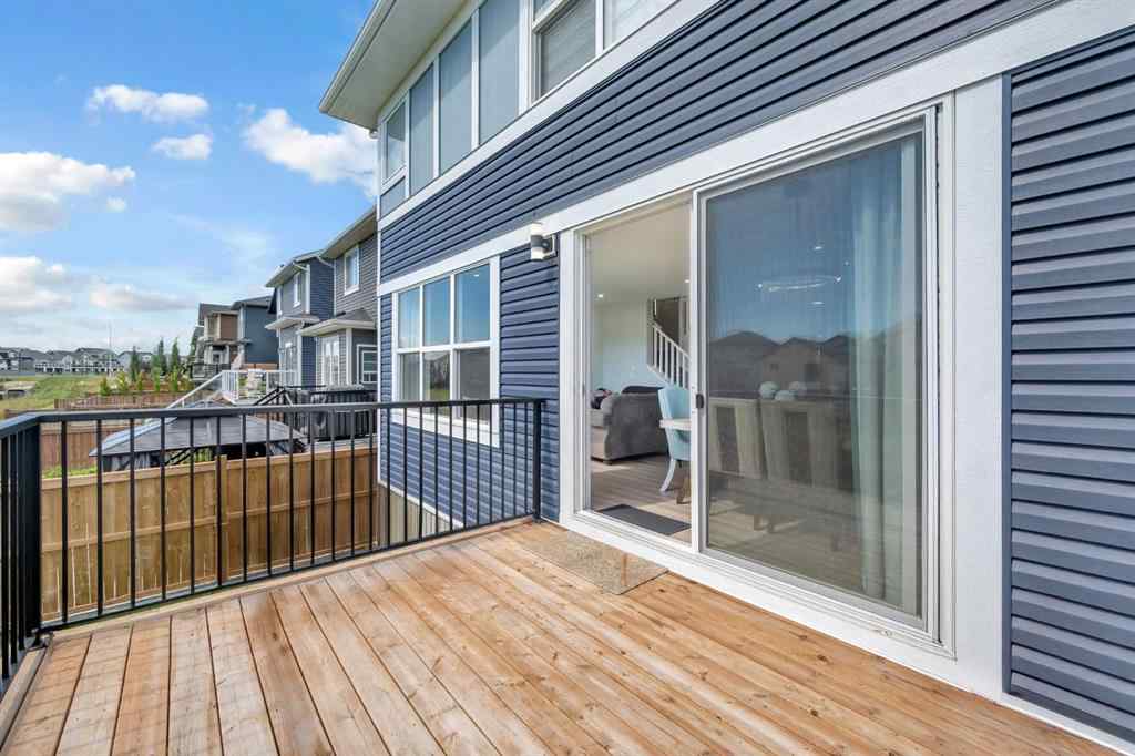 MLS® A2250393 - 945 Midtown Avenue SW in Midtown Airdrie, Residential