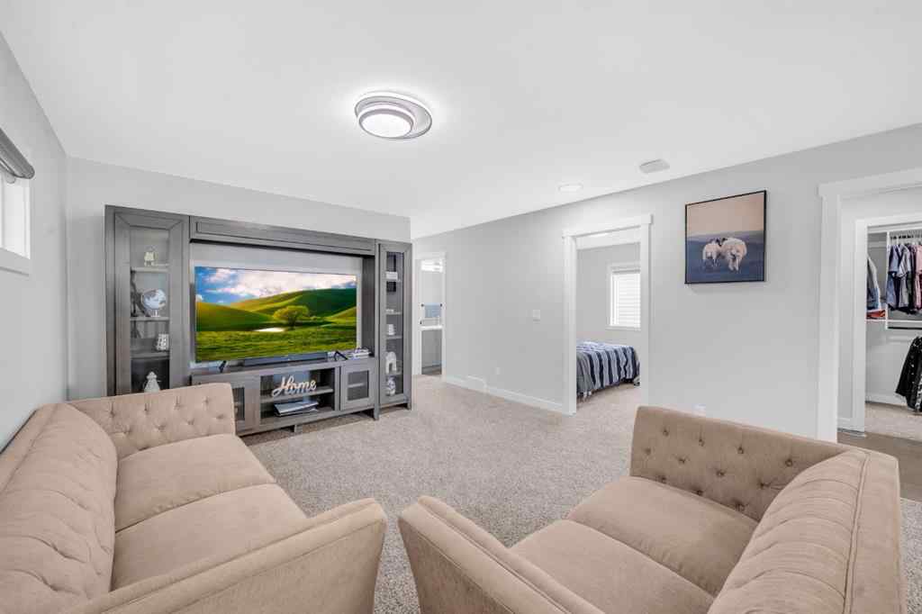 MLS® A2250393 - 945 Midtown Avenue SW in Midtown Airdrie, Residential