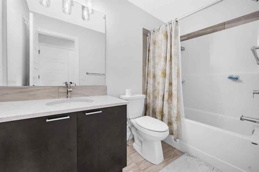 MLS® A2250395 - 217 Chelsea Place  in Chelsea_CH Chestermere, Residential