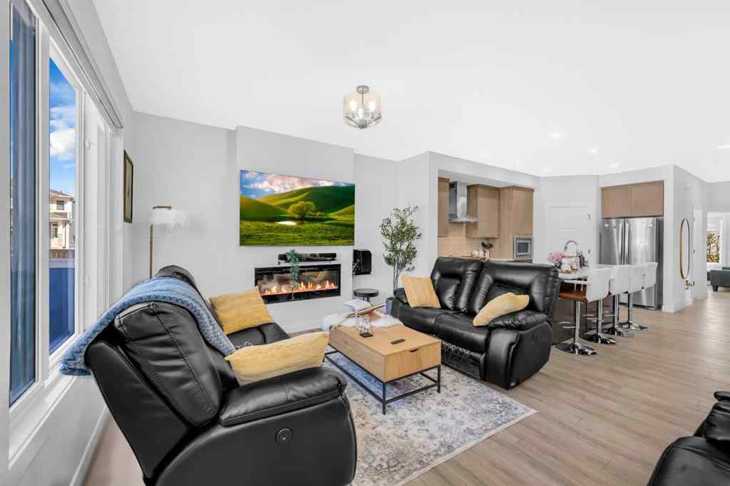 MLS® A2250395 - 217 Chelsea Place  in Chelsea_CH Chestermere, Residential