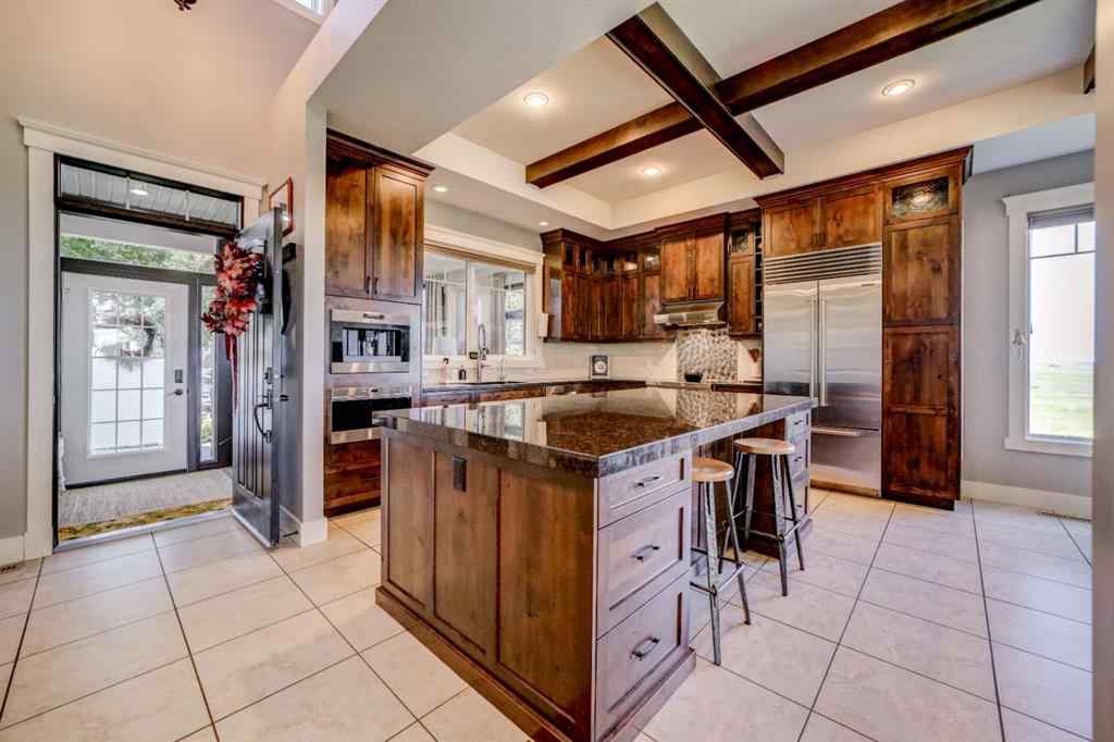 MLS® A2250397 - 411 Sandstone Lane S in Southridge Lethbridge, Residential