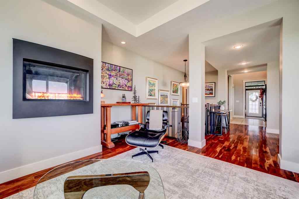 MLS® A2250397 - 411 Sandstone Lane S in Southridge Lethbridge, Residential