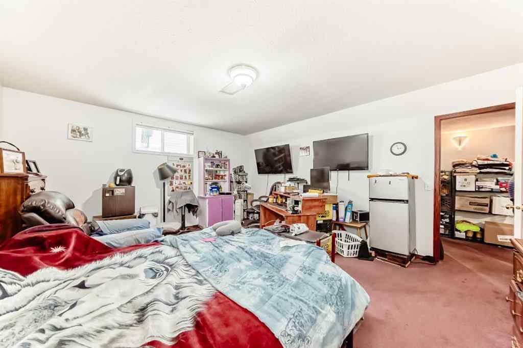 MLS® A2250407 - 1 Madison Court  in Maplewood Strathmore, Residential
