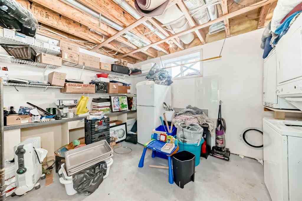 MLS® A2250407 - 1 Madison Court  in Maplewood Strathmore, Residential