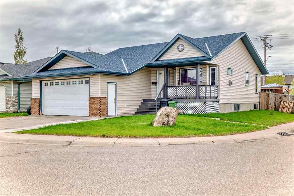 MLS® A2250407 - 1 Madison Court  in Maplewood Strathmore, Residential