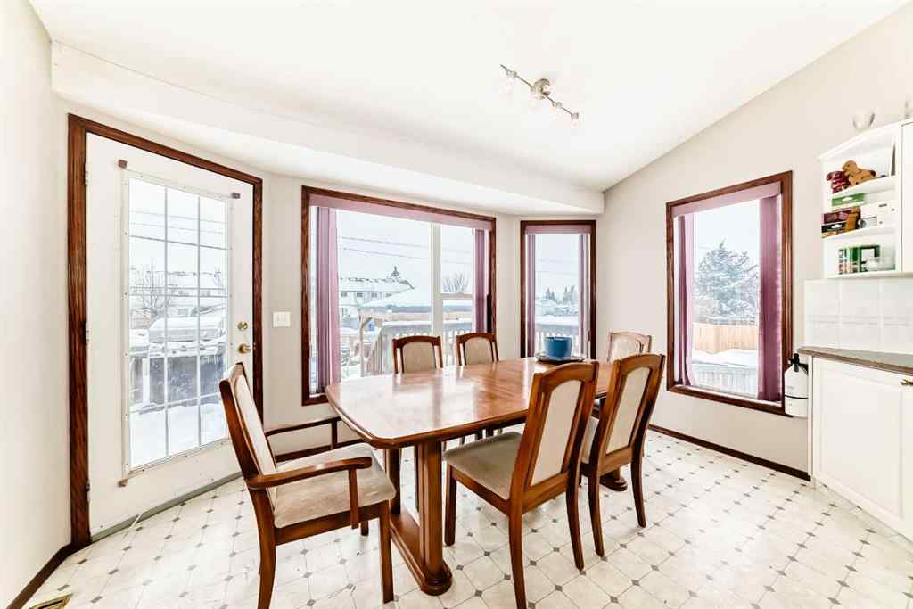 MLS® A2250407 - 1 Madison Court  in Maplewood Strathmore, Residential