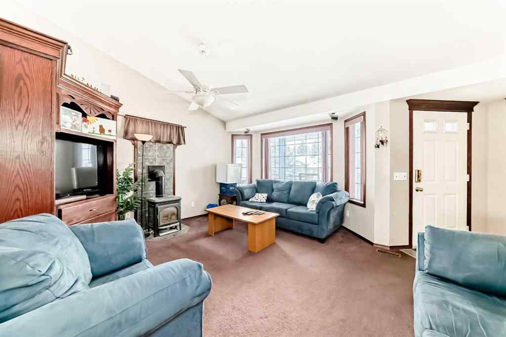 MLS® A2250407 - 1 Madison Court  in Maplewood Strathmore, Residential