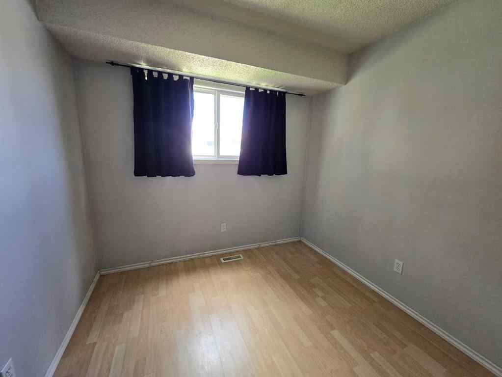 MLS® A2250418 - Unit #20 4531 7 Avenue SE in Forest Heights Calgary, Residential