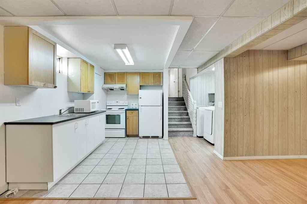 MLS® A2250426 - 76 Coach Manor Rise SW in Coach Hill Calgary, Residential