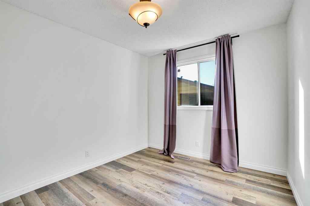 MLS® A2250426 - 76 Coach Manor Rise SW in Coach Hill Calgary, Residential