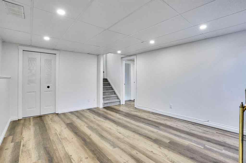 MLS® A2250426 - 76 Coach Manor Rise SW in Coach Hill Calgary, Residential