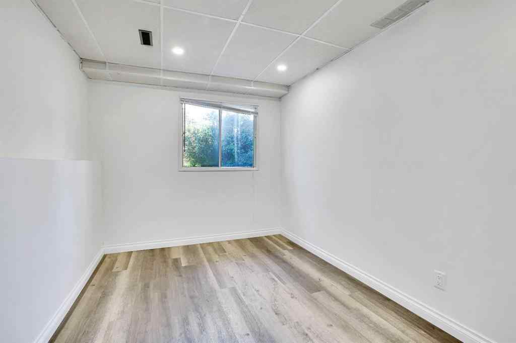MLS® A2250426 - 76 Coach Manor Rise SW in Coach Hill Calgary, Residential
