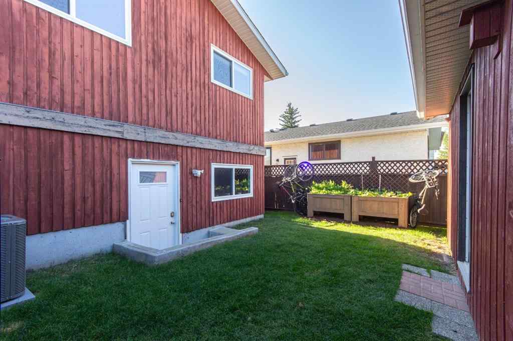 MLS® A2250427 - 116 Carroll Crescent  in Clearview Meadows Red Deer, Residential