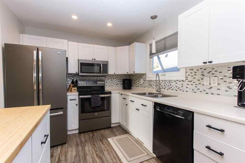 MLS® A2250427 - 116 Carroll Crescent  in Clearview Meadows Red Deer, Residential