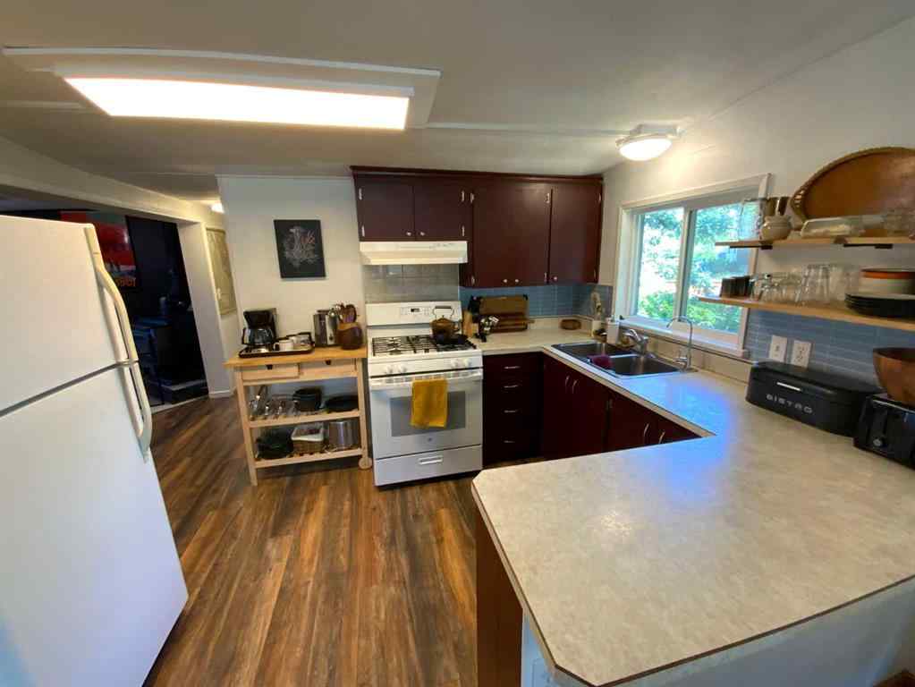 MLS® A2250428 - 23 Mobille Drive NE in NONE Three Hills, Mobile