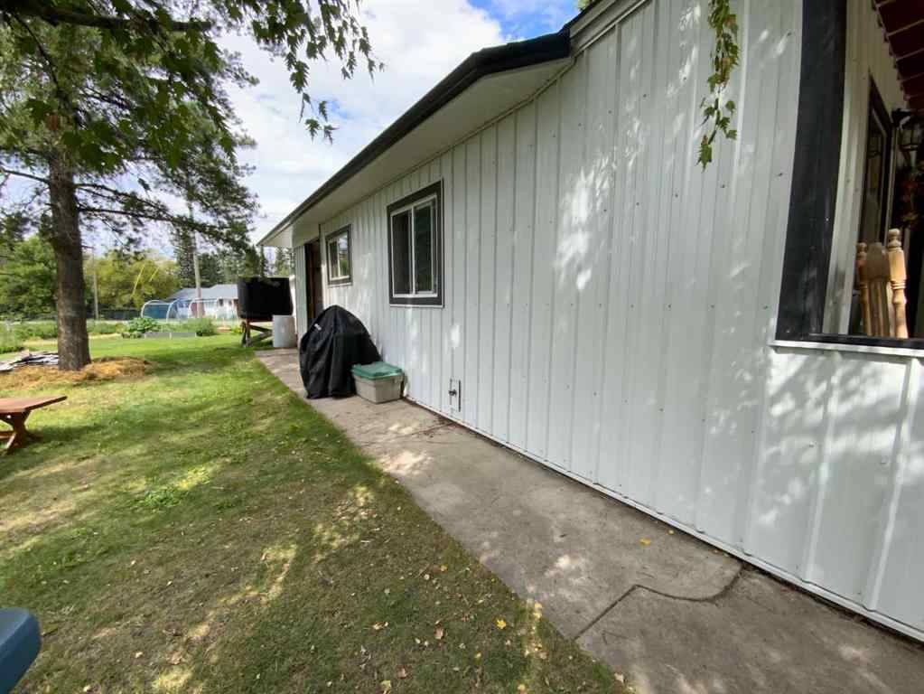 MLS® A2250428 - 23 Mobille Drive NE in NONE Three Hills, Mobile